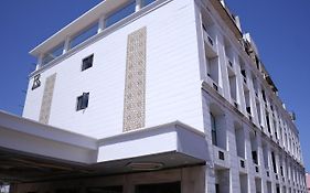 Rr Inn Tirunelveli